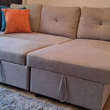 Semesterbostad Paradise Manchester- 3 Bedroom House Manchester