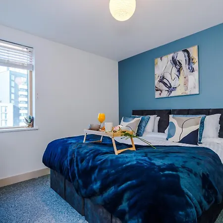 Luxurious & Stylish 2-bed In מנצ'סטר