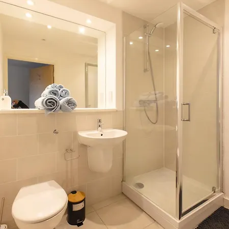 Apartment Quayside Penthouse 2 Bedroom Ensuite Near Media & United *