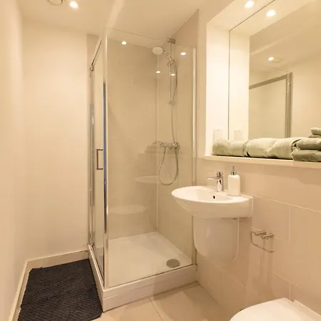 Apartment Quayside Penthouse 2 Bedroom Ensuite Near Media & United Manchester