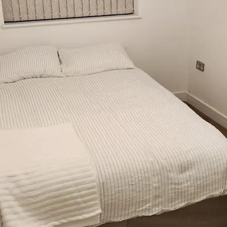 44 Beyers Close Holiday home