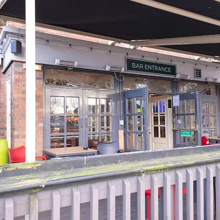 Apartman 2 Bed Ensuite With Fantastic Night View And Old Trafford Stadium *