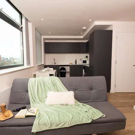 Apartamento Beautiful 1br Penthouse In Old Trafford *