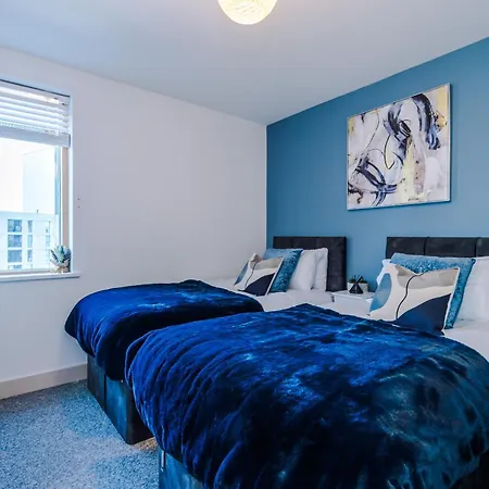 Luxurious & Stylish 2-bed In Апартаменты Манчестер