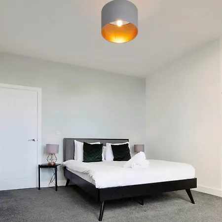 Apartament Free Parking - Beautiful 2-br Flat In Manchester