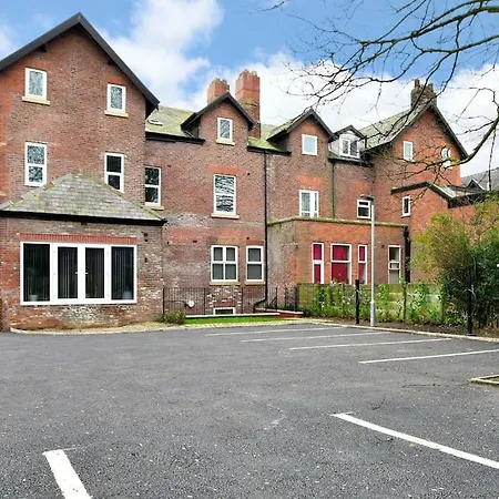 Free Parking - 1 Bedroom Salford Royal Sleeps 4 Apartment Manchester