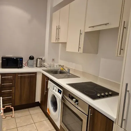 Modern 1- Bed In Centre * Manchester