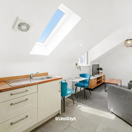 度假居 6 Sarah House By Truestays - 2 Bedroom - Free Wifi & Parking