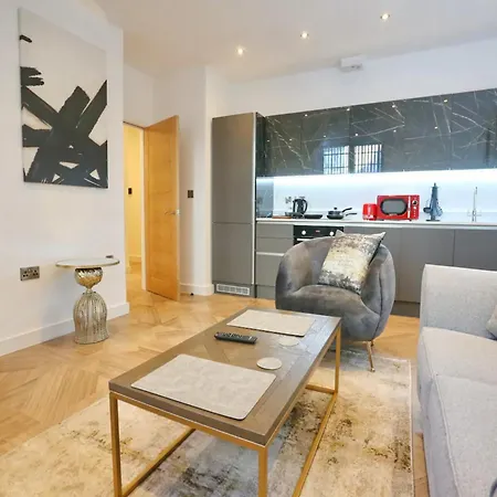 Pass The Keys Stunning King Bed Flat 9 Min Walk From Arndale 曼彻斯特