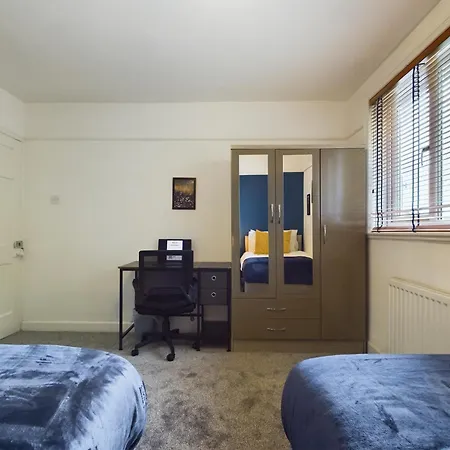 3 Bed In Appartement Manchester