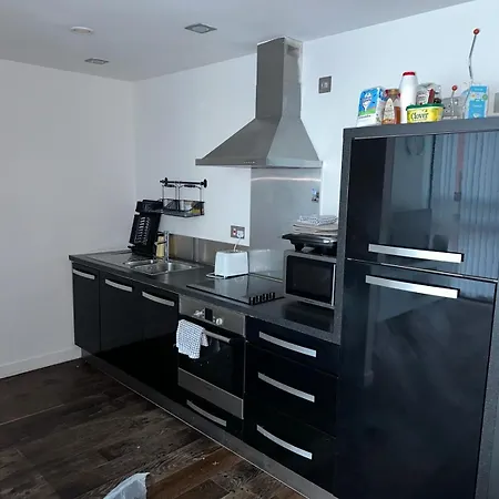 Luxus Smart Manchester