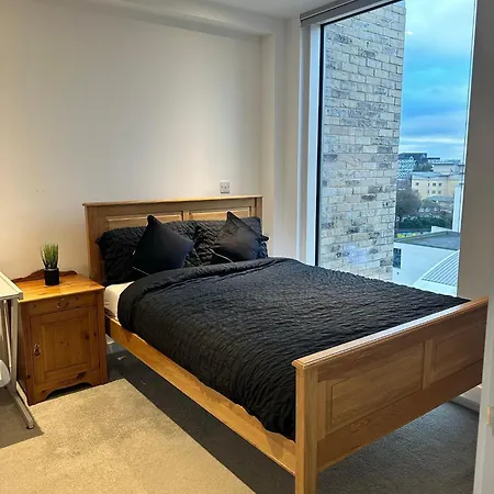 Central 2bed Luxury * Манчестер