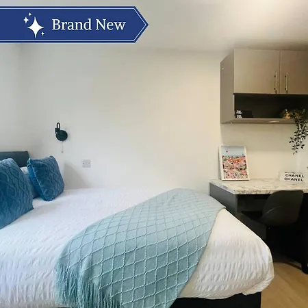 Quaint & Cosy Studio In Stretford דירה מנצ'סטר