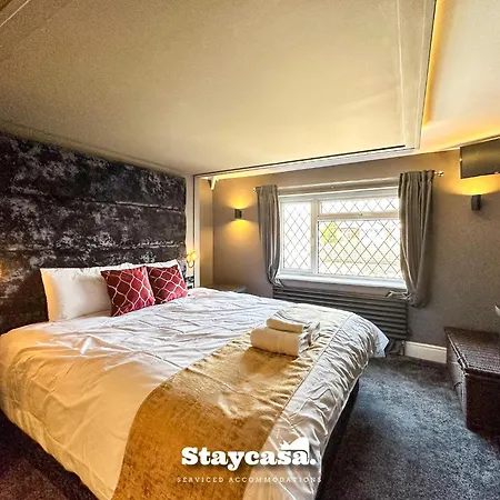 Сasa de vacaciones Beautiful Detached - Jacuzzi Bath - Parking *