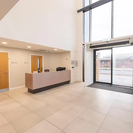 2 Bed Ensuite With Fantastic Night View And Old Trafford Stadium Apartamento