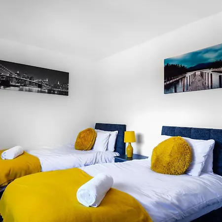 Starview Apartment-manchester Airport *