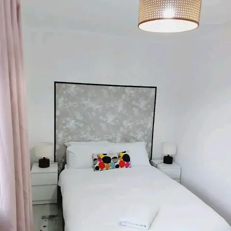 Apartament Cozy 3 Bedroom Close To Town Manchester