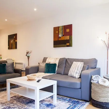 Luxury 2 Bed شقة