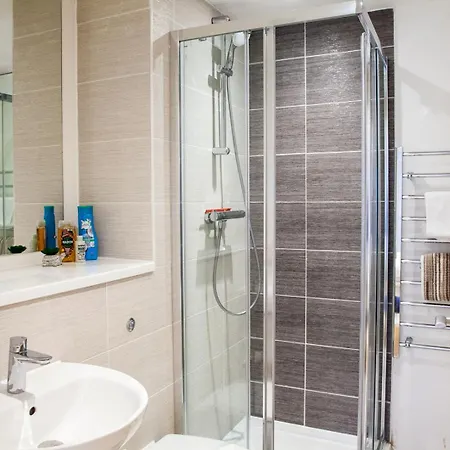 Lägenhet Luxury 2 Bed