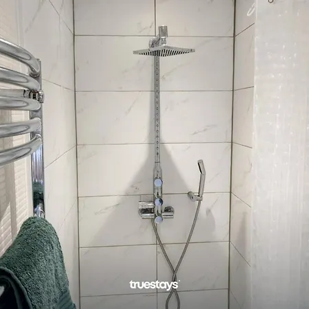 Дом отдыха Crawford House - Stunning 2 Bedroom House In Манчестер