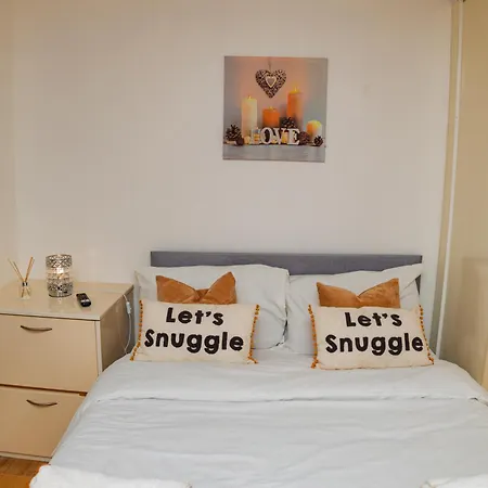 Charming 2-bedroom In 아파트 맨체스터