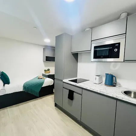 דירה Stretford Sanctuary: Stylish Studio מנצ'סטר