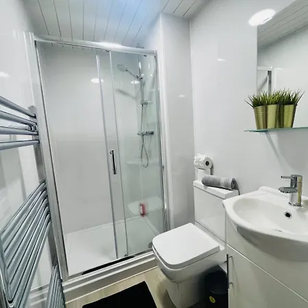 شقة Stretford Charm: Bright Airy Studio *