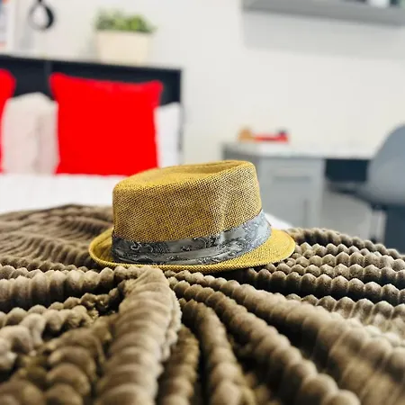 Apartamento Chic Hideaway: Modern Studio In Stretford Manchester