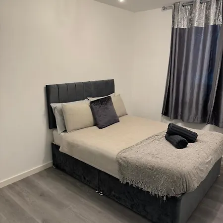 Modern Smart 2 Bedroom