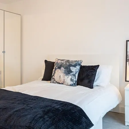 Luxury 1bed Central Location Apartmán