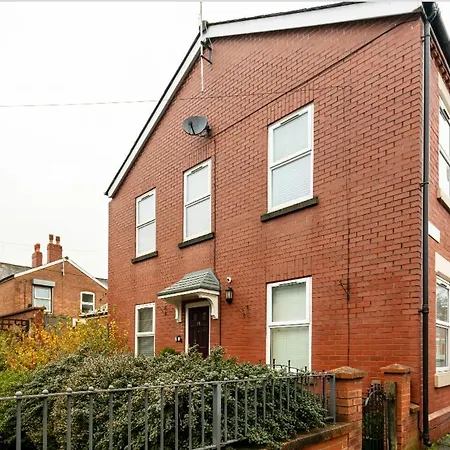 Duchy House, Private Rooms In Salford By Kammili Properties