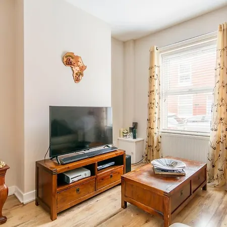 Duchy House, Private Rooms In Salford By Kammili Properties * Manchester