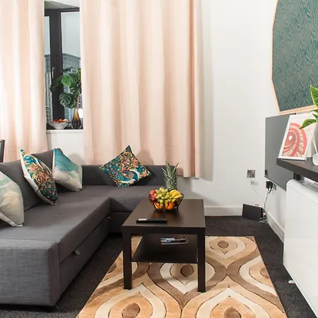 Appartement Ideal For Groups - Lovely 2 Bedroom - Free Parking, Transit Links, Close To Stadiums Manchester