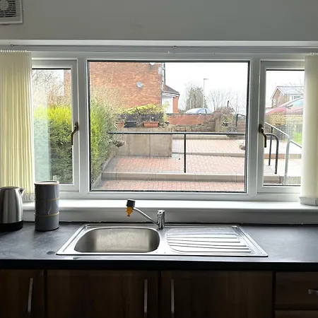 Cosy & Quiet House Close To Etihad And Centre Vakantiehuis Manchester