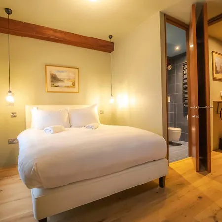 Luxury Roof Terrace Townhouse 펜션