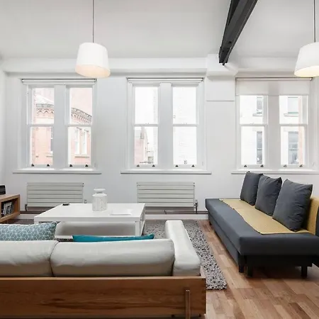 2 Bed Northern Quarter Loft Conversion City Centre *