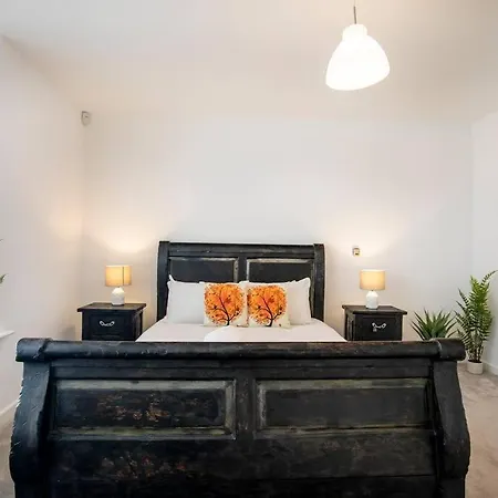 Dom wakacyjny Townhouse With Roof Terrace *