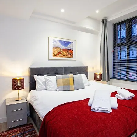 Super 2 Bed Close To Victoria Station