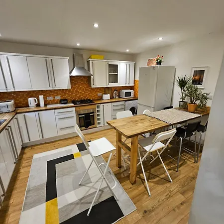 Apartment Beautiful House In The Heart Of A Golf Course. *