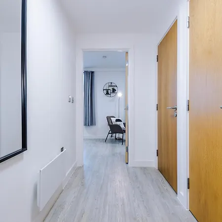The Sunset - Modern 2 Bed Cityview Haven In Centre. Perfect For Family, Business And Leisure Stays Apartment Manchester