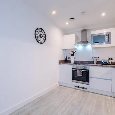 The Sunset - Modern 2 Bed Cityview Haven In Centre. Perfect For Family, Business And Leisure Stays Apartment Manchester