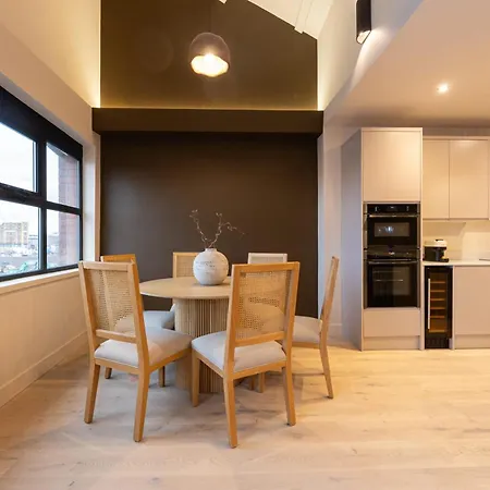 Atisuto By Casacity Apartament