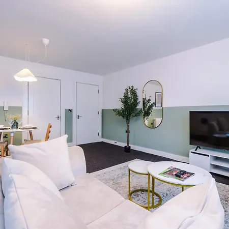 Elm , Collection Of Available Near Media , Free Parking Appartamento Manchester