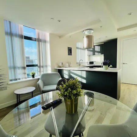 Appartement Beautiful 3br Penthouse In Old Trafford *