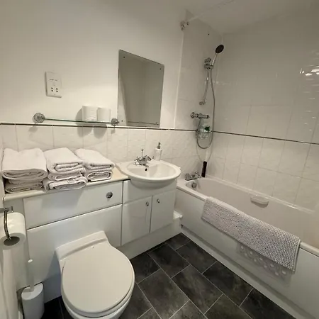 Sleeps5-netflix-parkg-near Center Etihad *