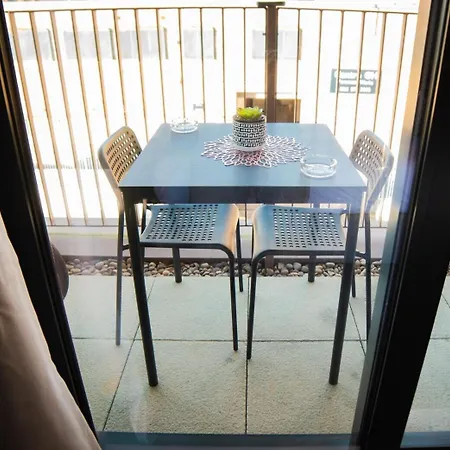 Luxury Mcr 2bed,2bath Apartment- Location! 公寓 *