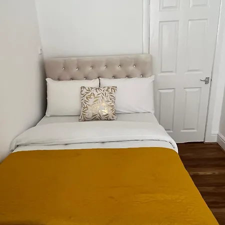 Appartement Charming 1 Bedroom In The Heart Of Close To Centre And Etihad Stadium *