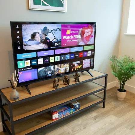 Appartement Bright & Cosy Penthouse In Old Trafford *