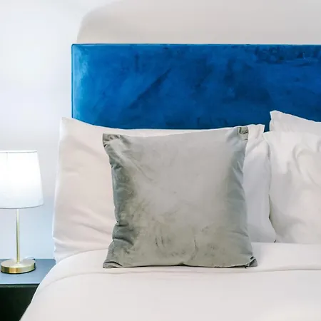 Short And Long Deals For Business And Leisure Apartment