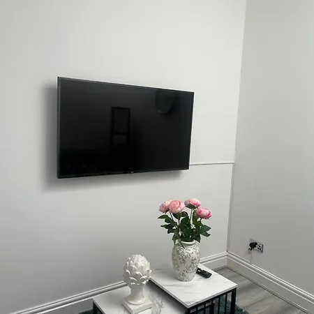 Apartment Charming 1 Bedroom In The Heart Of Close To Centre And Etihad Stadium